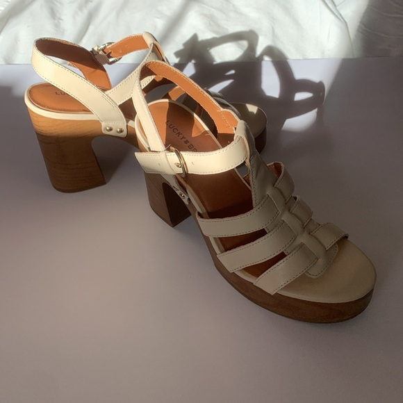 NWOB!! Lucky Brand Imana Heel 7.5 - Picture 3 of 6